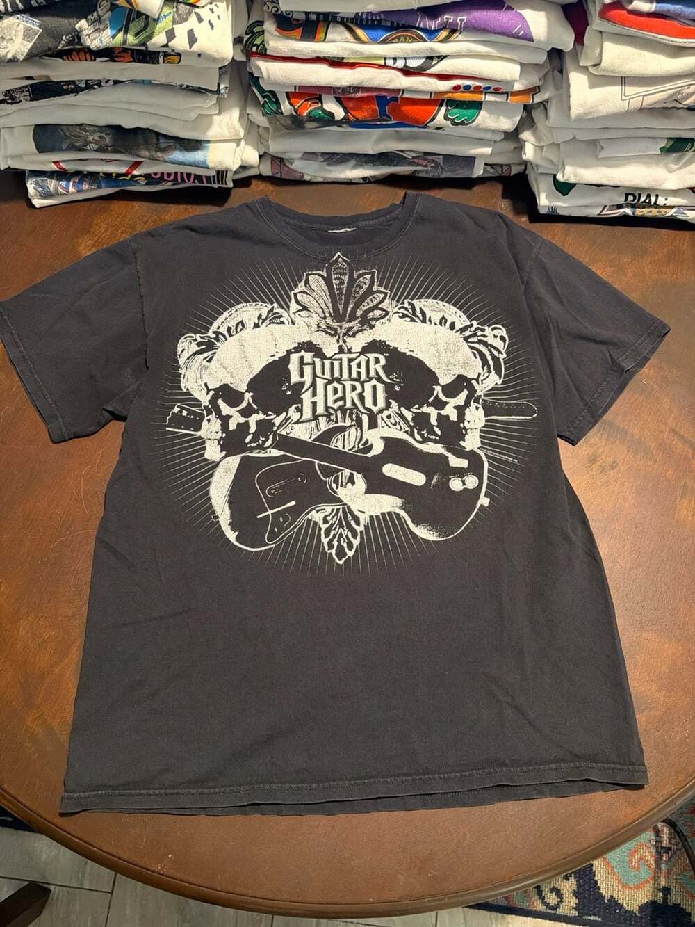 Vintage 2008 Guitar Hero Promo Graphic T-Shirt Skulls and Guitar Large
